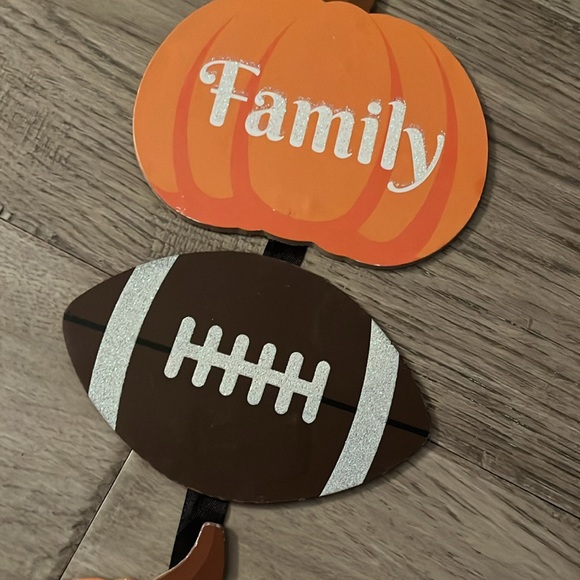 Fall Decor - Family Friends Football Sign - Picture 3 of 4